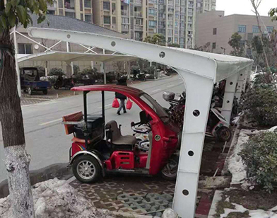 祝贺南京溧水区秦淮东郡等十小区近六千平充电桩雨棚顺利竣工